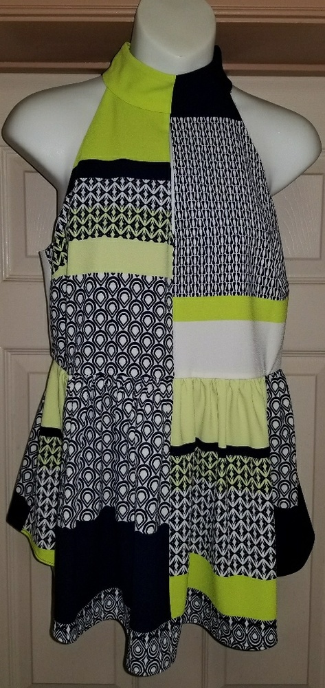 NEW WITH TAGS Kaari Blue top Small